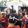Sempat Disetrap, Anggota DPRD Sumut 'Selamat' Setelah Ajak Pendemo Sholat Sempat Disetrap, Anggota DPRD Sumut 'Selamat' Setelah Ajak Pendemo Sholat
