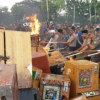 Ratusan Mesin Judi Jackpot Dibakar di Medan Ratusan Mesin Judi Jackpot Dibakar di Medan