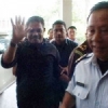 Hari Pertama di Rutan Rahudman Sehat dan Tegar Hari Pertama di Rutan Rahudman Sehat dan Tegar