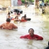 Pemkab Labuhanbatu Bantu Korban Banjir di Bilah Hilir Pemkab Labuhanbatu Bantu Korban Banjir di Bilah Hilir